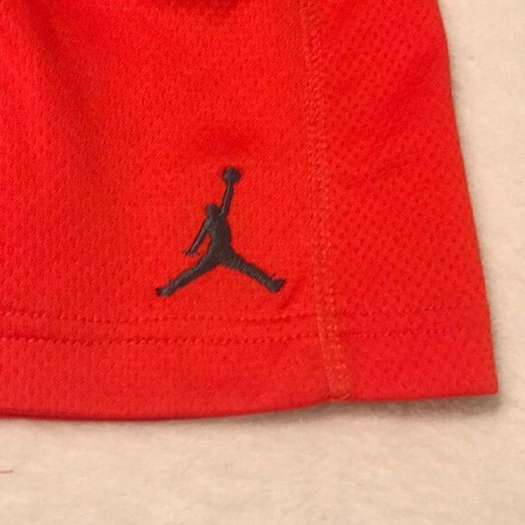 Air Jordan Shorts - Size S 4/5 - Picture 2 of 10